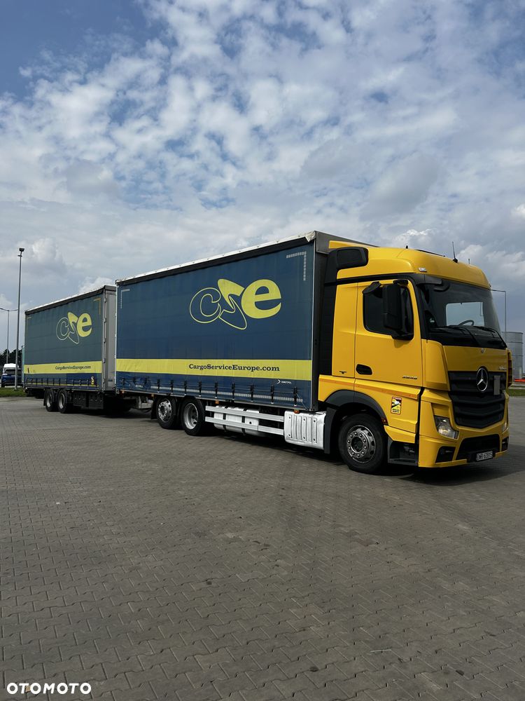 Mercedes-Benz Actros - 12