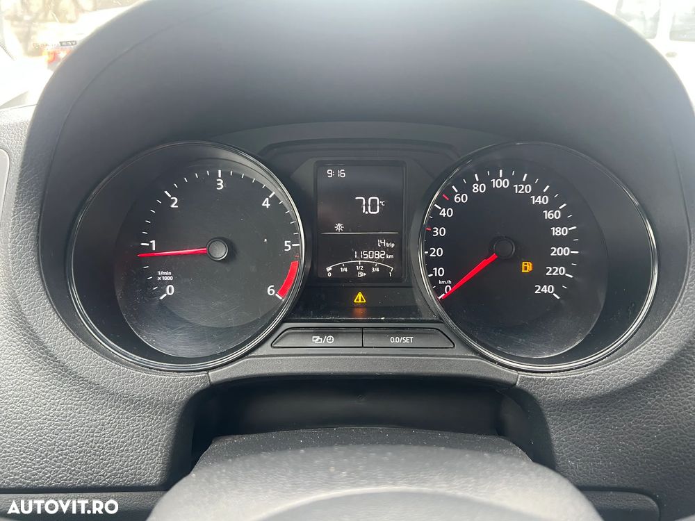 Volkswagen Polo 1.0 Trendline - 1