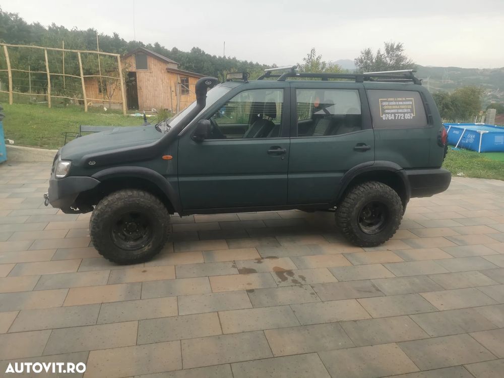 Nissan Terrano 2.7 TDI Sport HT - 7