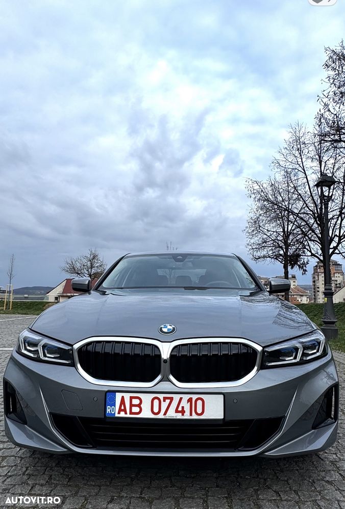 BMW Seria 3 318i Aut. - 3