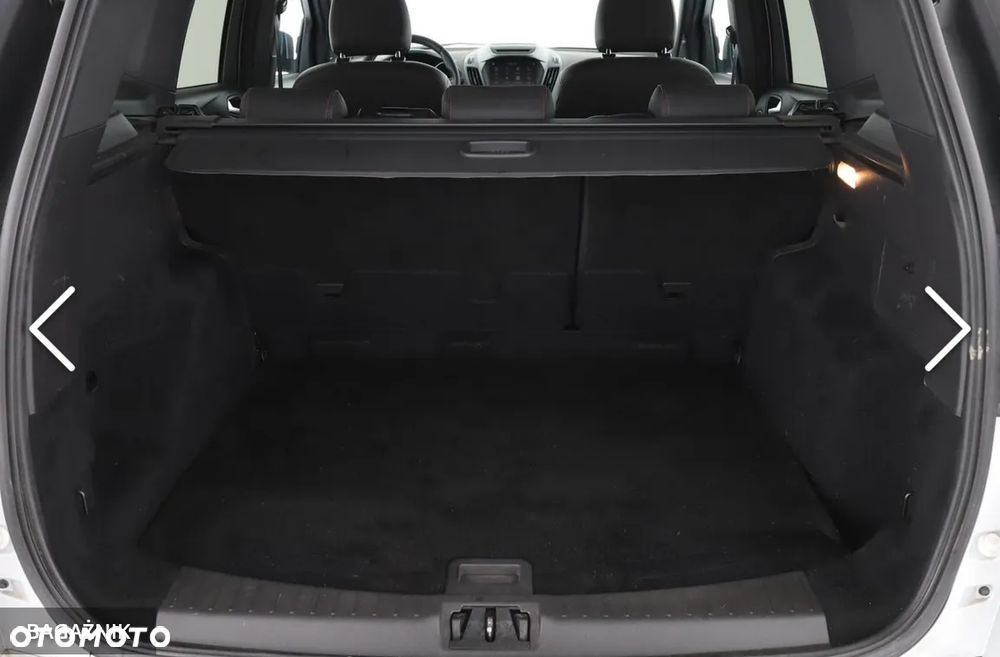 Ford Kuga 1.5 TDCi FWD ST-Line - 22