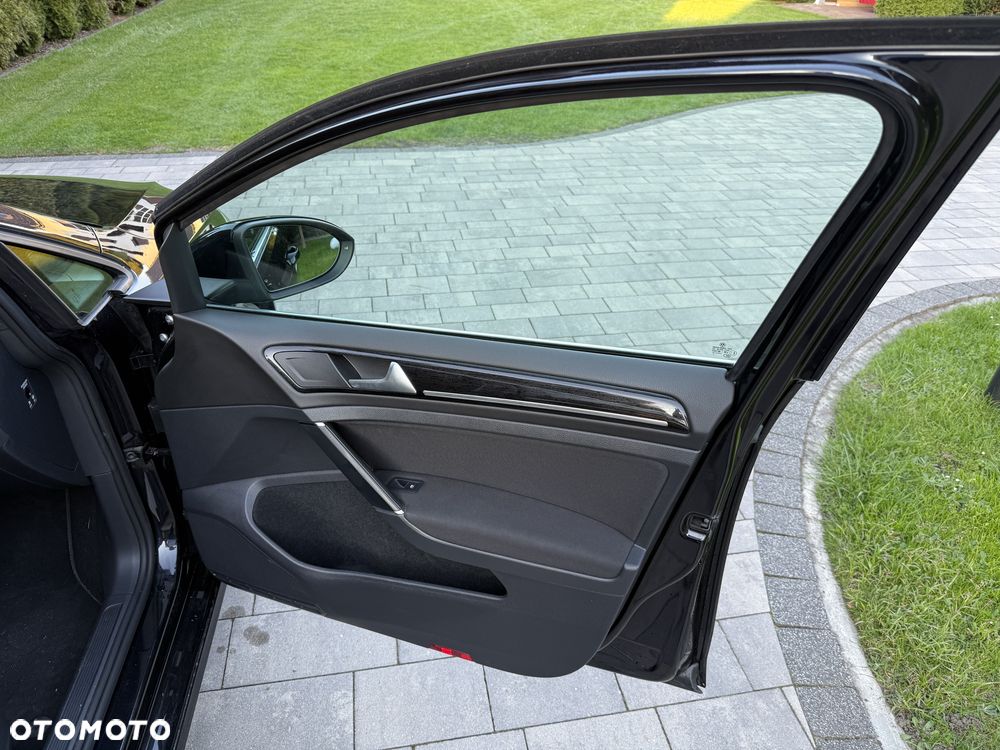 Volkswagen Golf 2.0 TDI BMT Comfortline - 16