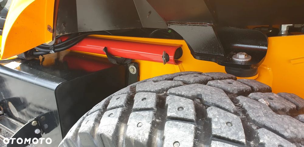 JCB 2CX tylko 2835mtg! z ROTOTILT / 3 łyżki /widły/centralne smarowanie/klimatyzacja / STAN IDEALNY !! - 37