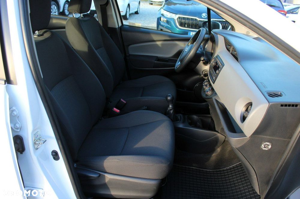Toyota Yaris - 8