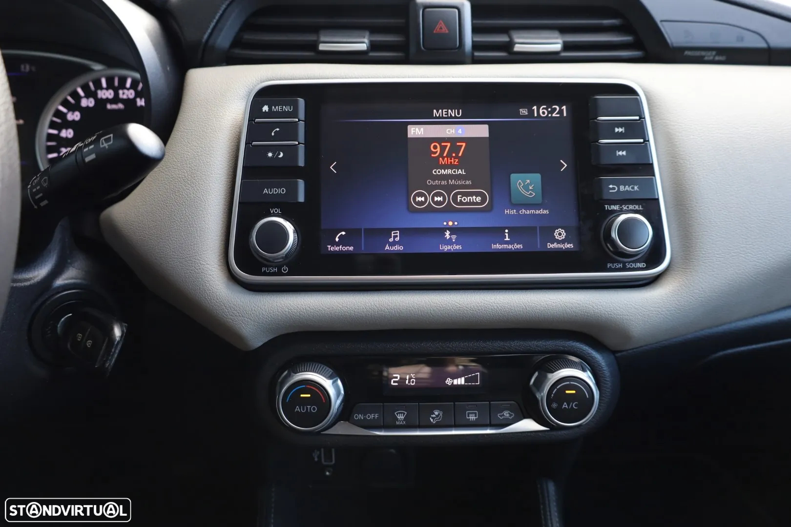 Nissan Micra 1.0 IG-T Acenta - 23