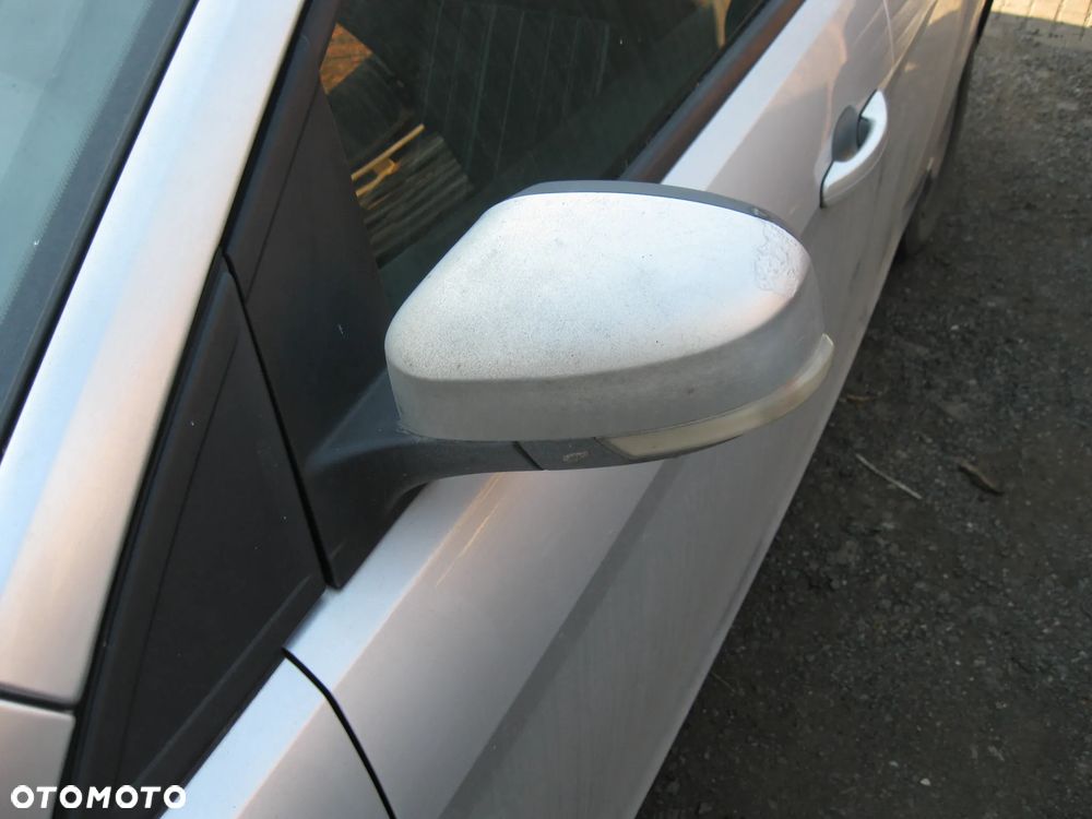 ford focus mk2 po lift lusterko 03 - 1
