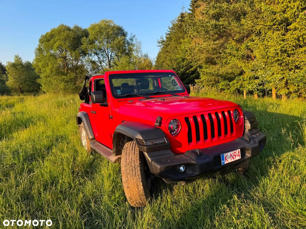 Jeep Wrangler - 10