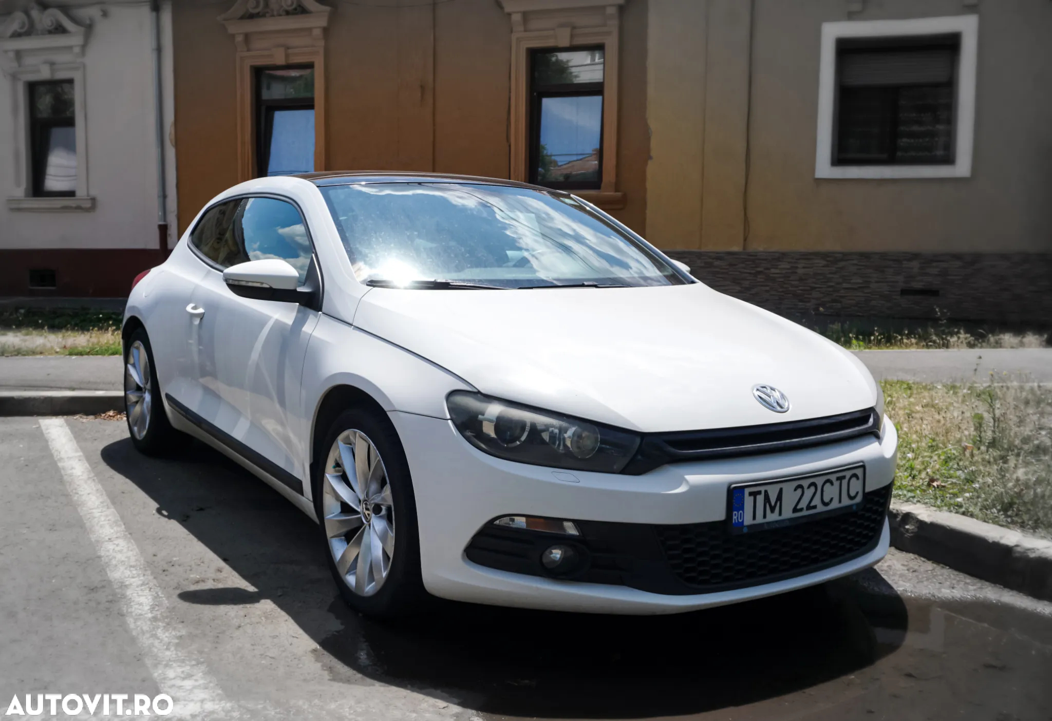 Volkswagen Scirocco 2.0 TSI - 8