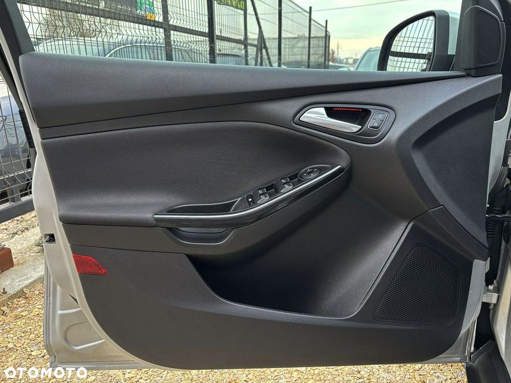 Ford Focus 1.5 EcoBoost STart-Stopp-System Titanium - 11