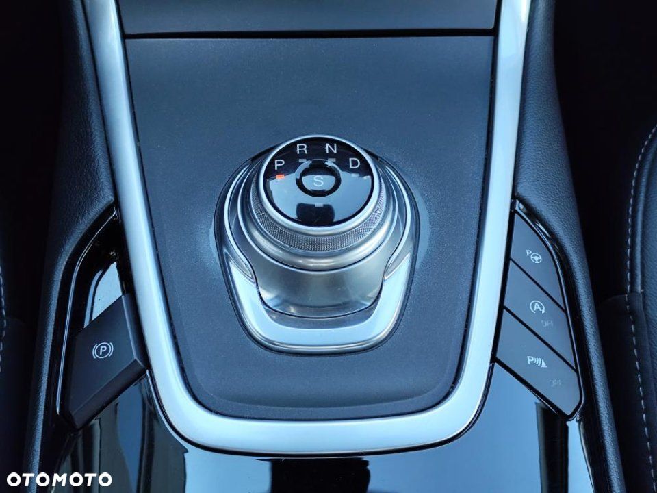 Ford S-Max - 19