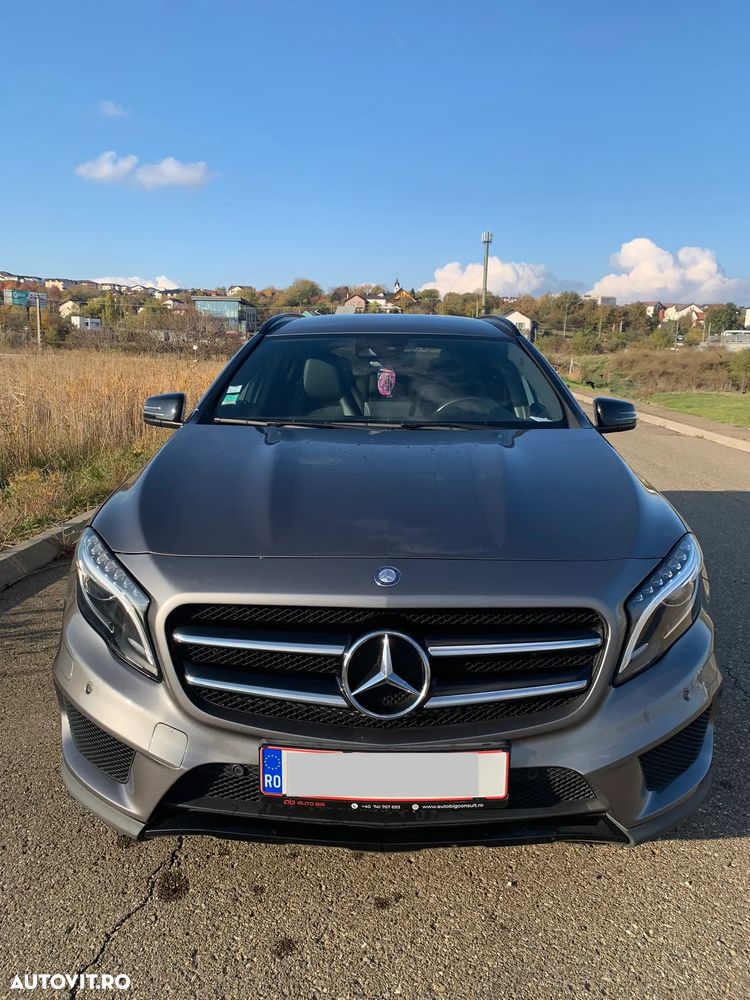 Mercedes-Benz GLA 220 d 4Matic 7G-DCT AMG Line - 3