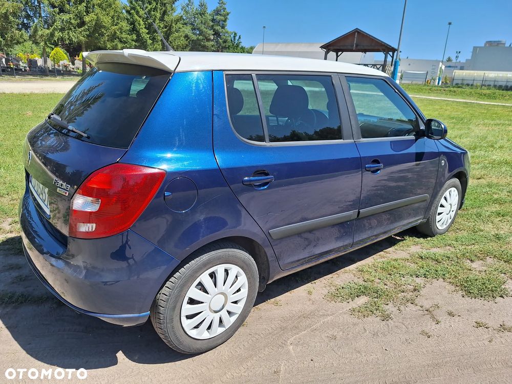 Skoda Fabia 1.2 HTP Ambiente - 6