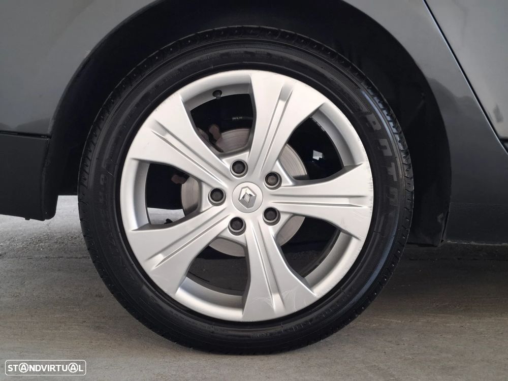 Renault Mégane Sport Tourer dCi 110 FAP Expression - 6
