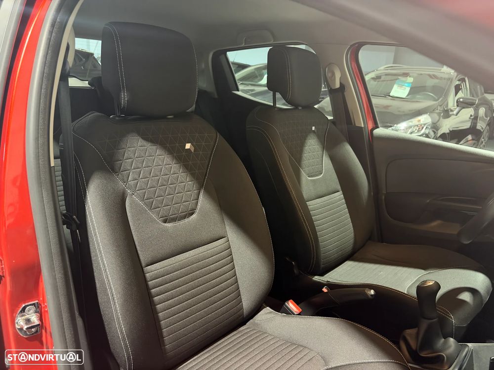 Renault Clio 0.9 TCE Luxe - 18