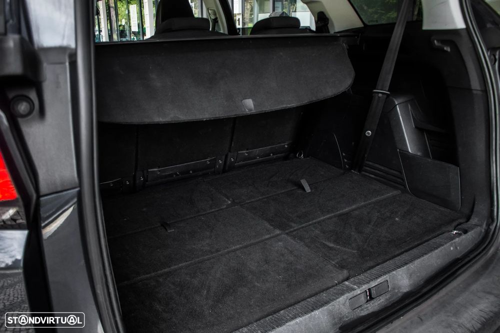 Peugeot 5008 BlueHDI 130 EAT8 Active - 25