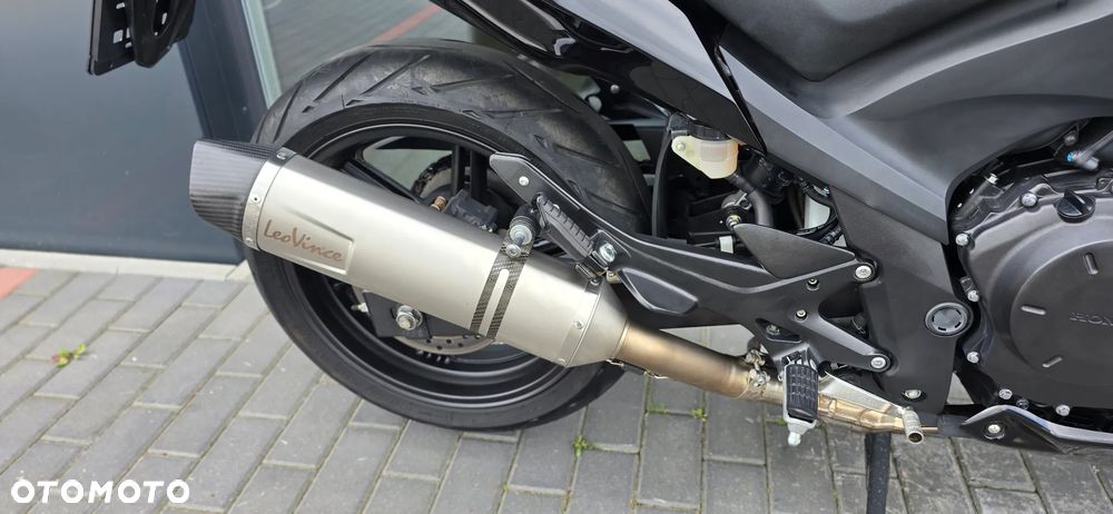 Honda CBF - 16