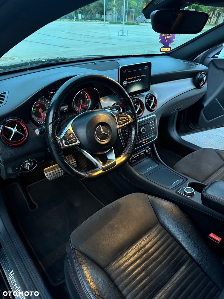 Mercedes-Benz CLA 250 7G-DCT AMG Line - 8