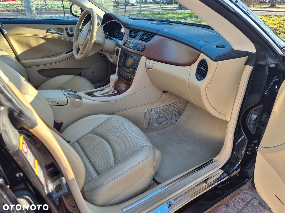 Mercedes-Benz CLS 63 AMG 7G-TRONIC - 12