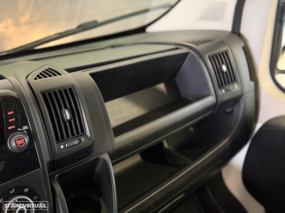 Peugeot Boxer 2.2 BlueHDi 120HP L1H1 3L - 13