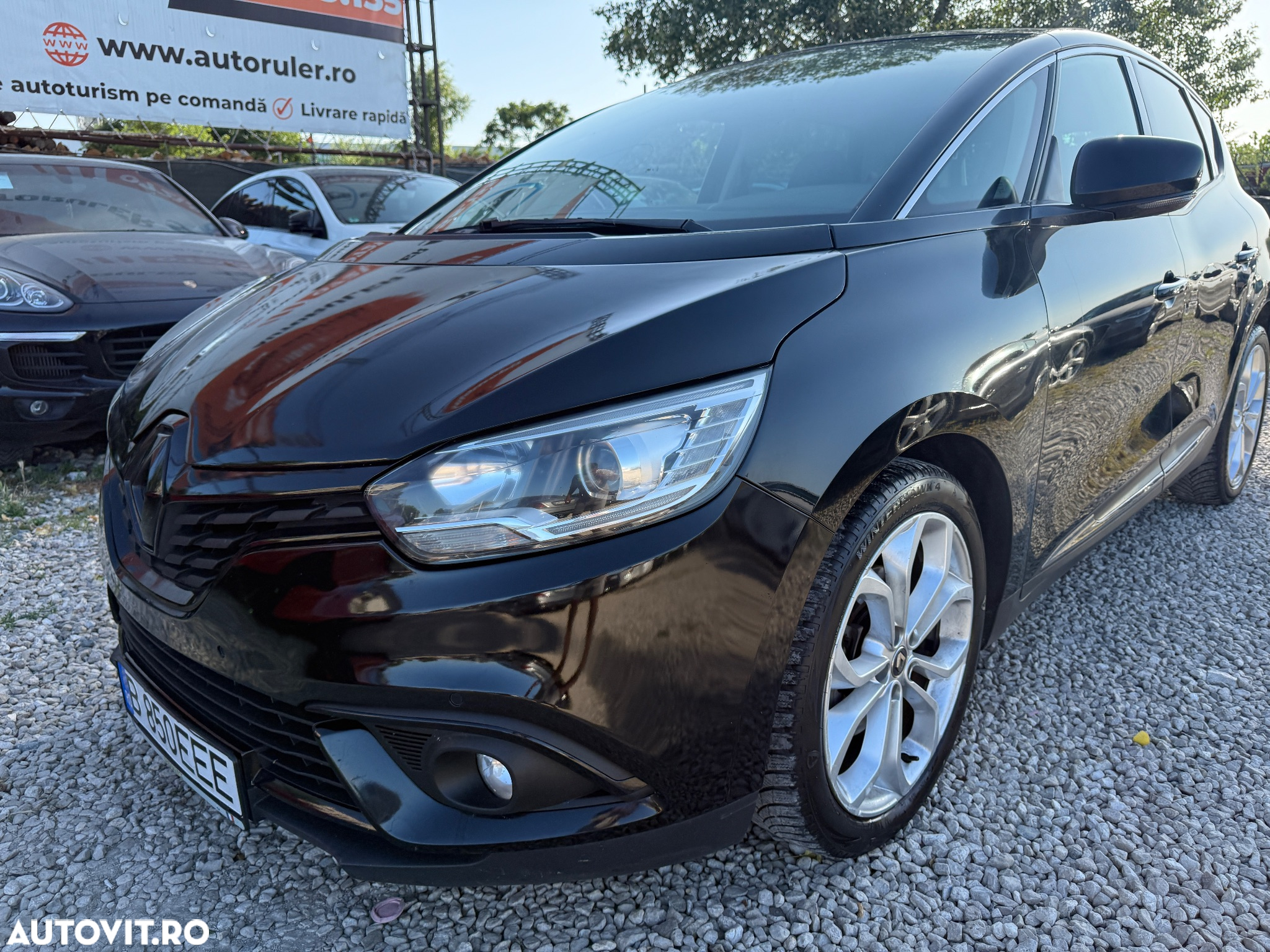 Renault Scenic BLUE dCi 120 EDC BOSE EDITION - 27