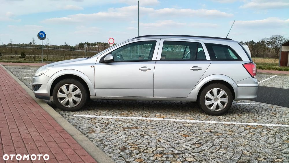 Opel Astra - 1