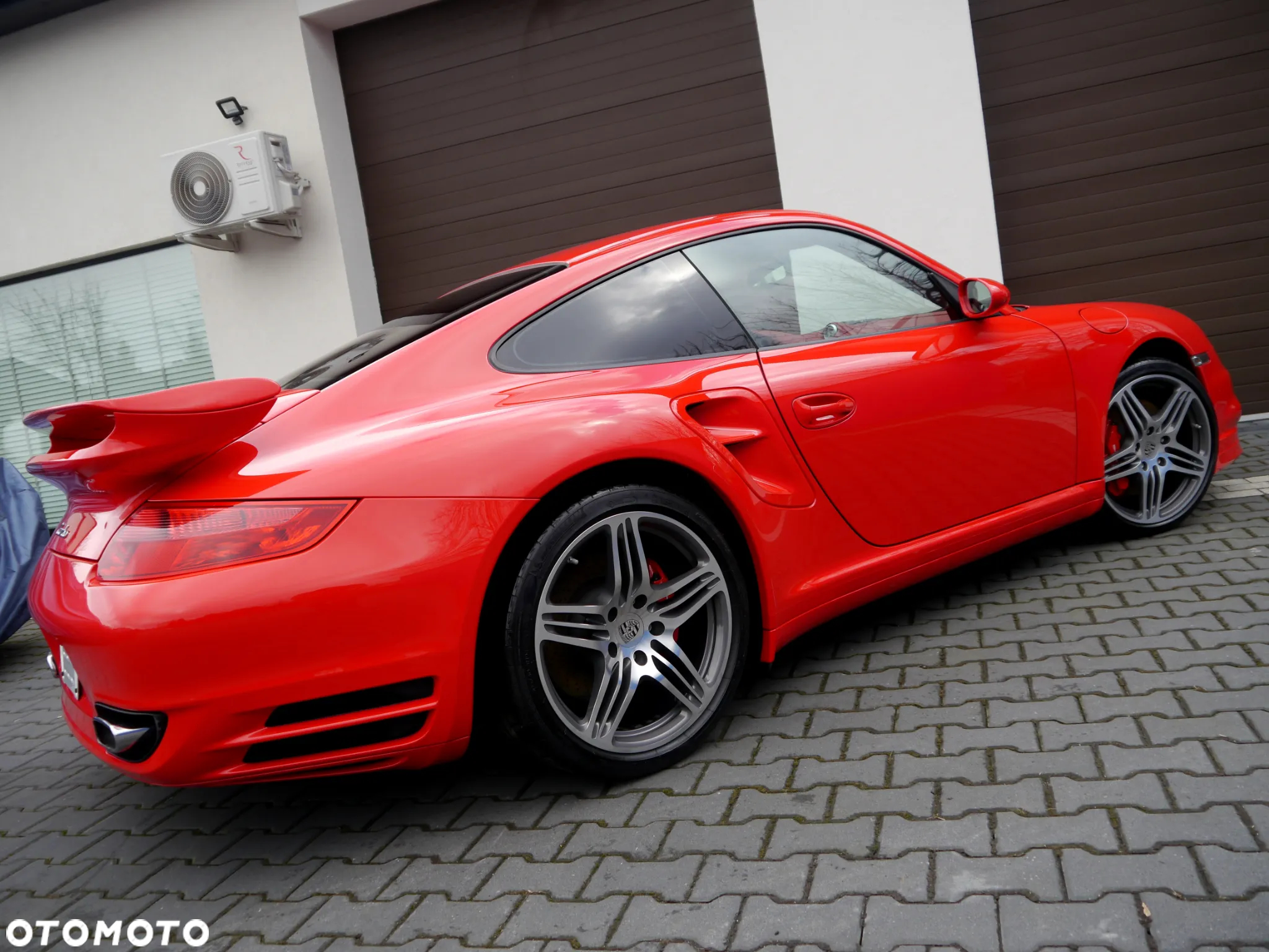 Porsche 911 Turbo Tiptronic S - 11