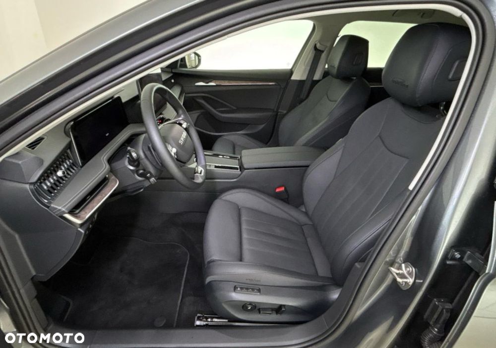 Skoda Superb 2.0 TDI SCR 4x4 L&K DSG - 13