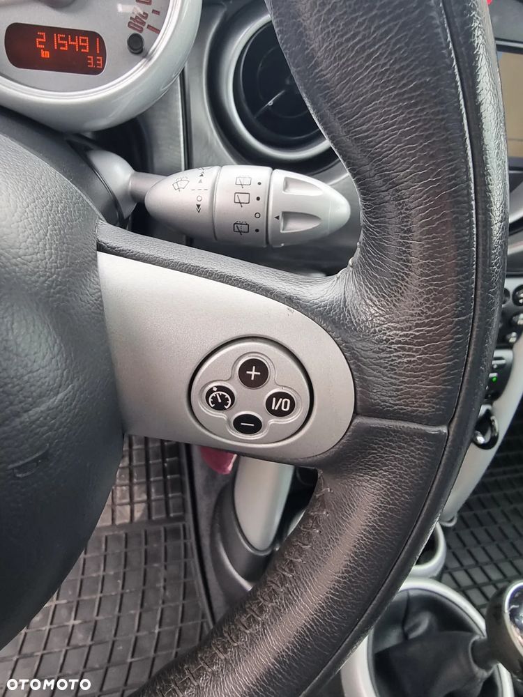 MINI Cooper JCW - 25