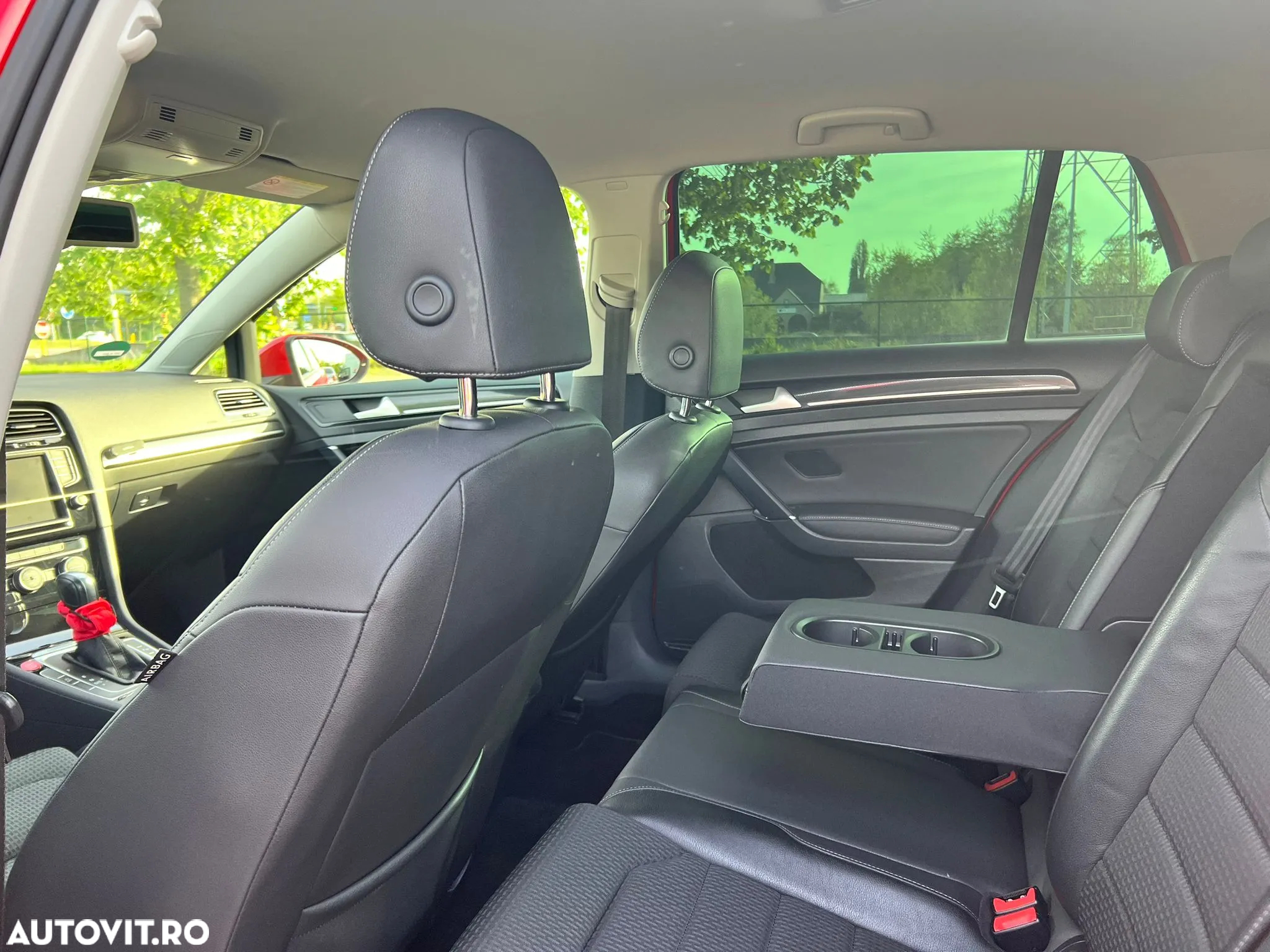 Volkswagen Golf 1.4 TSI BlueMotion Technology DSG Comfortline - 11