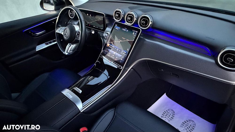 Mercedes-Benz GLC 220 d 4MATIC MHEV - 20