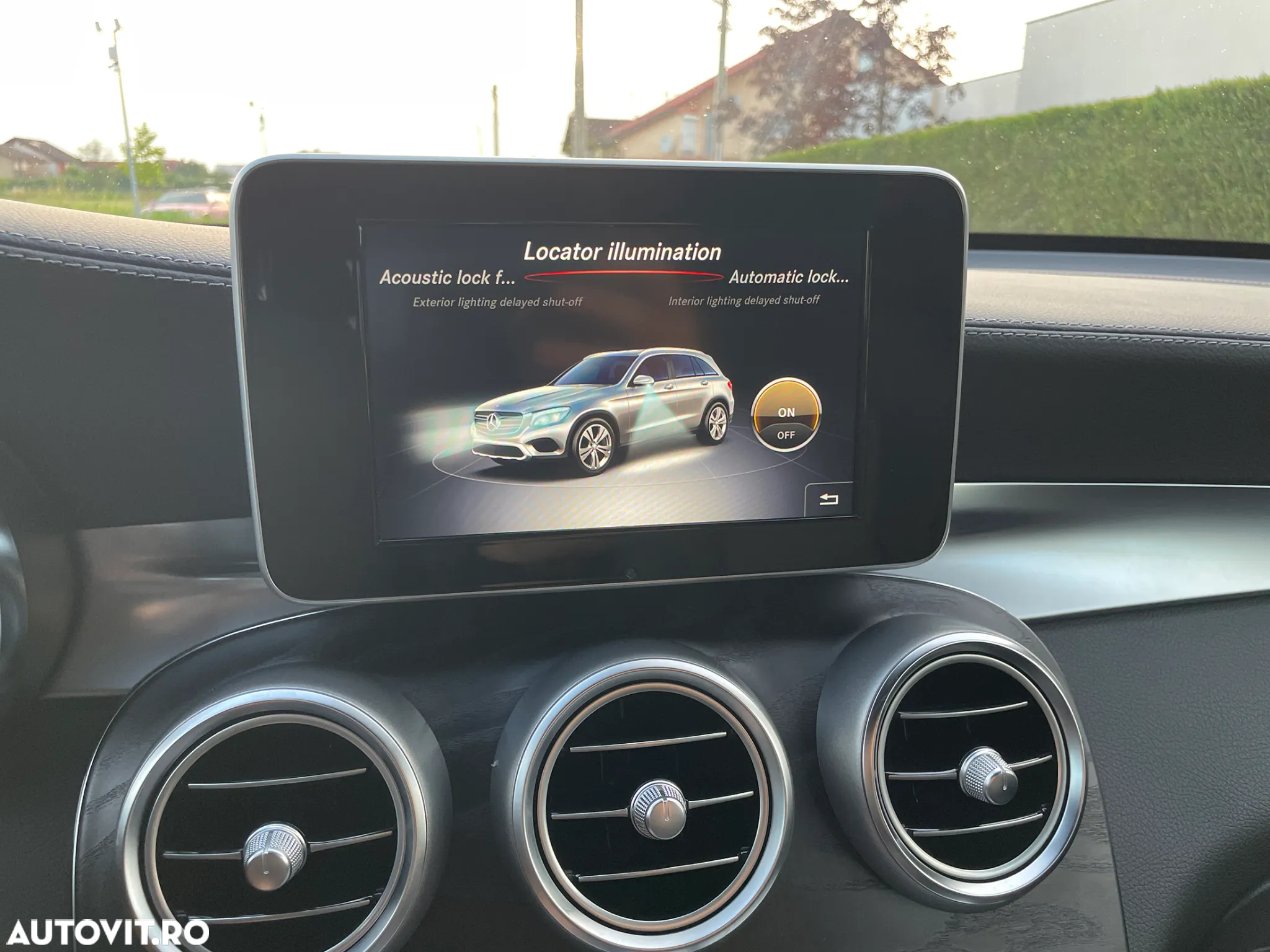Mercedes-Benz GLC 220 d 4Matic 9G-TRONIC - 22