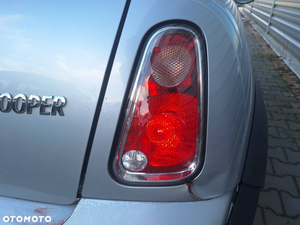KLAPA BAGAŻNIKA + LAMPY MINI COOPER R50 900/7 PURE SILVER 01-06r - 2