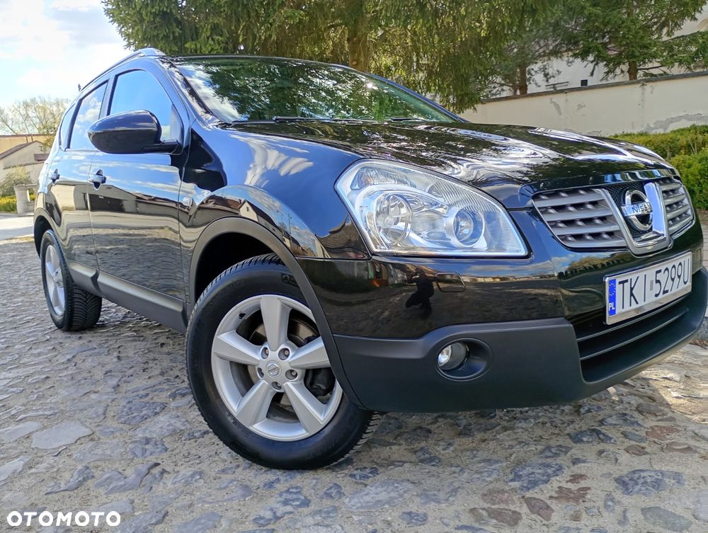 Nissan Qashqai 2.0 dCi 4 x 4 DPF tekna - 2