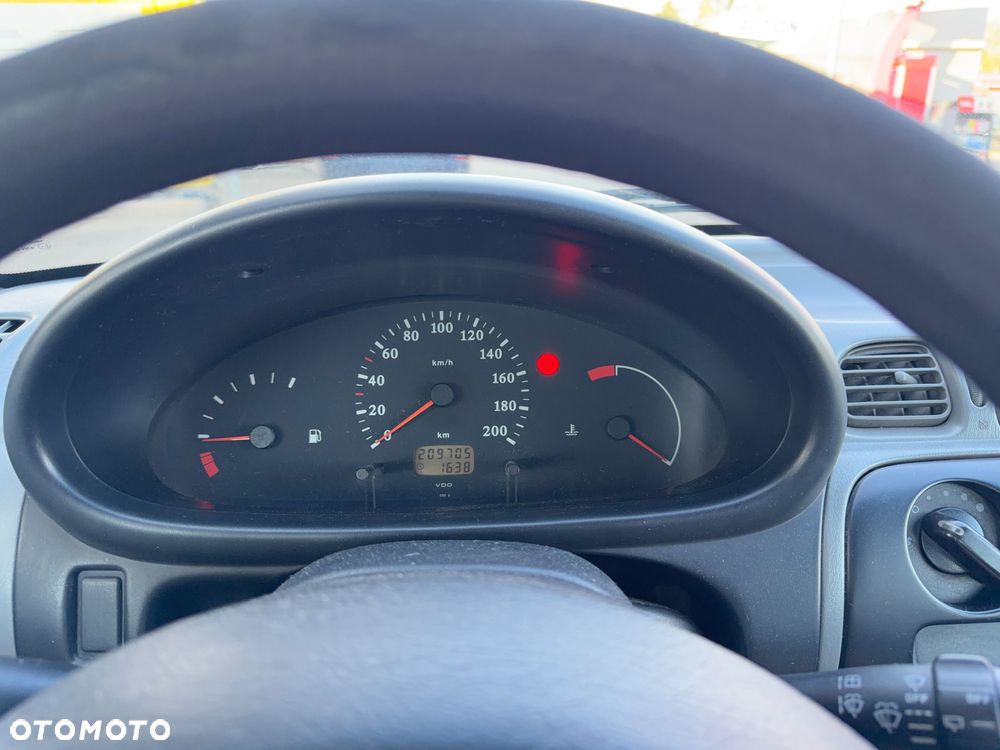 Nissan Micra 1.5 D Comfort - 12