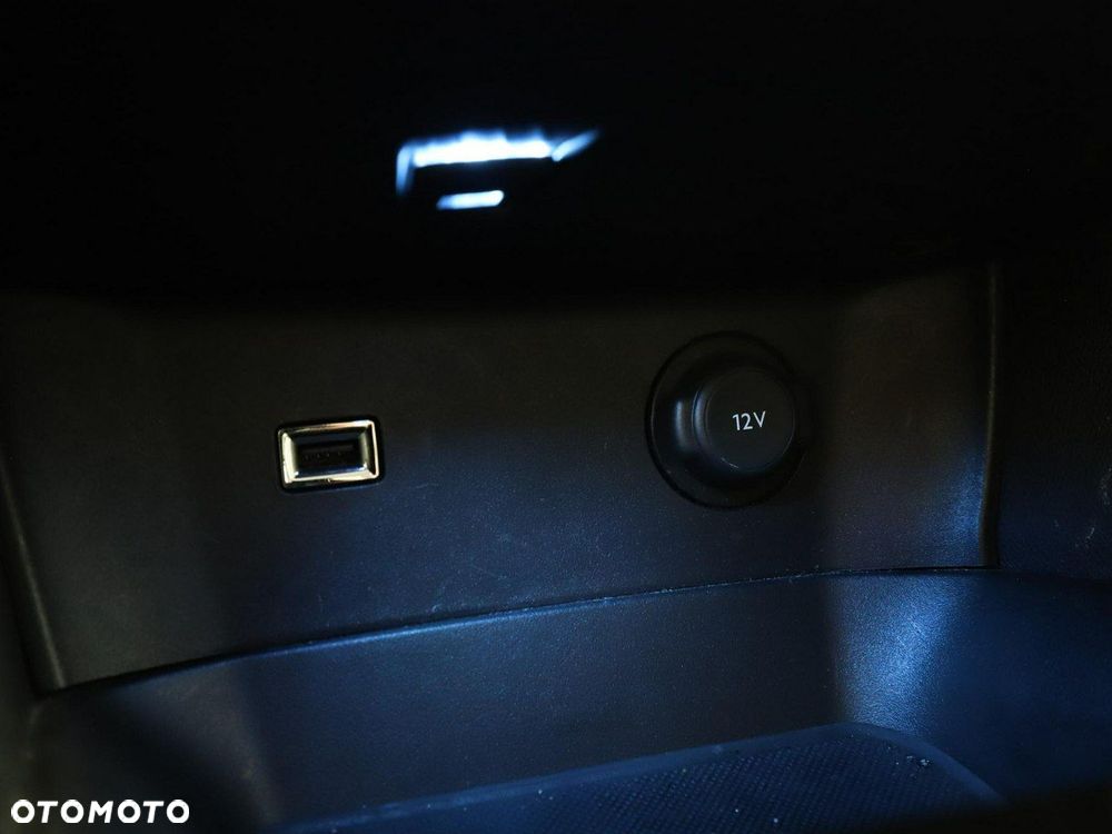 Peugeot 5008 1.5 BlueHDi Allure S&S - 30