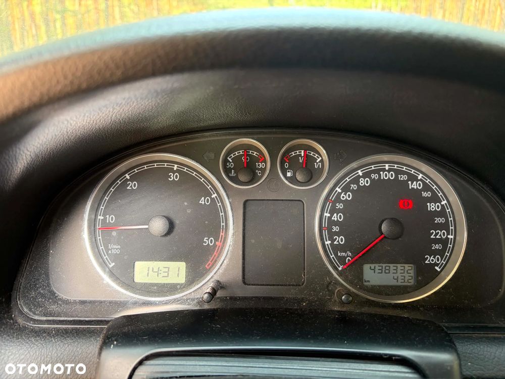 Volkswagen Passat 1.9 TDI - 6