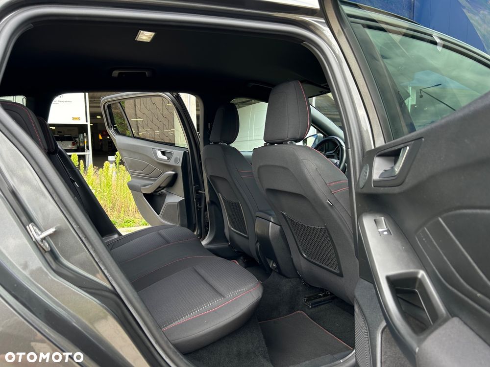 Ford Focus 1.0 EcoBoost ST-Line - 20