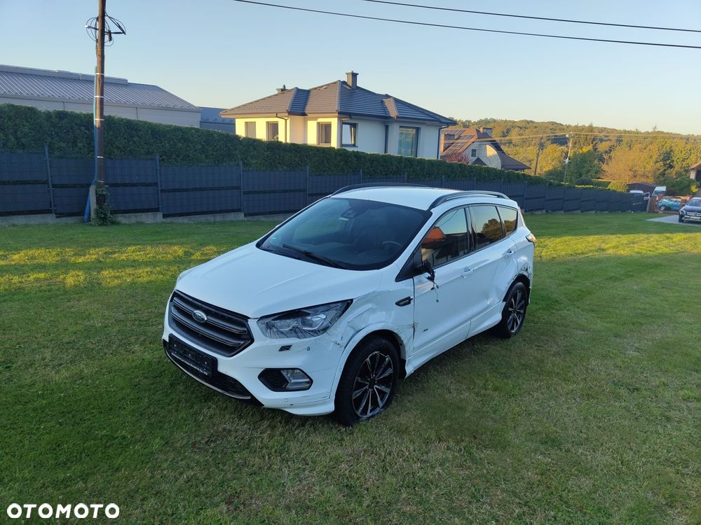 Ford Kuga 2.0 TDCi 4x4 ST-Line - 9