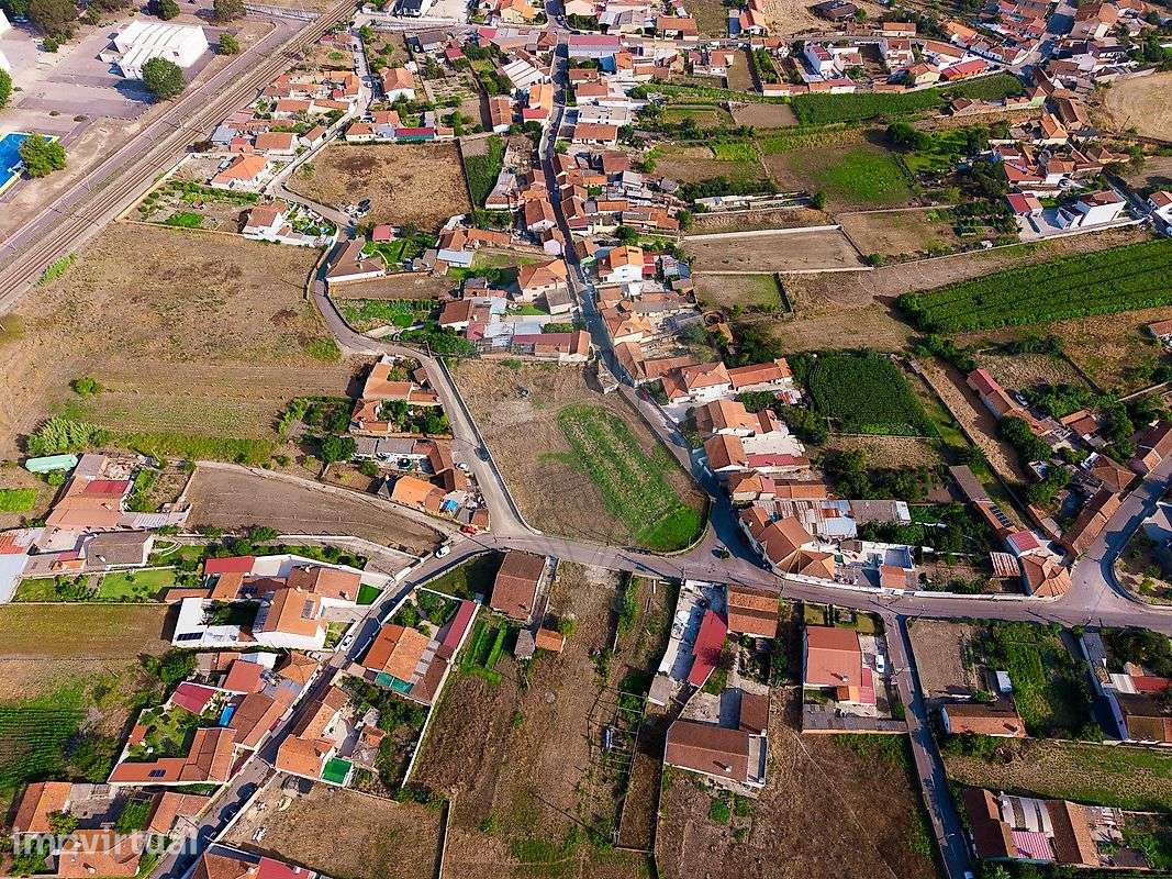 Terreno  para venda - Grande imagem: 2/19