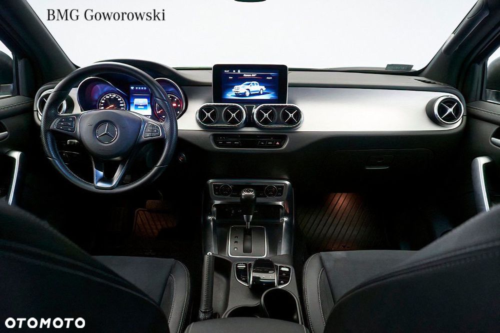 Mercedes-Benz Klasa X - 12