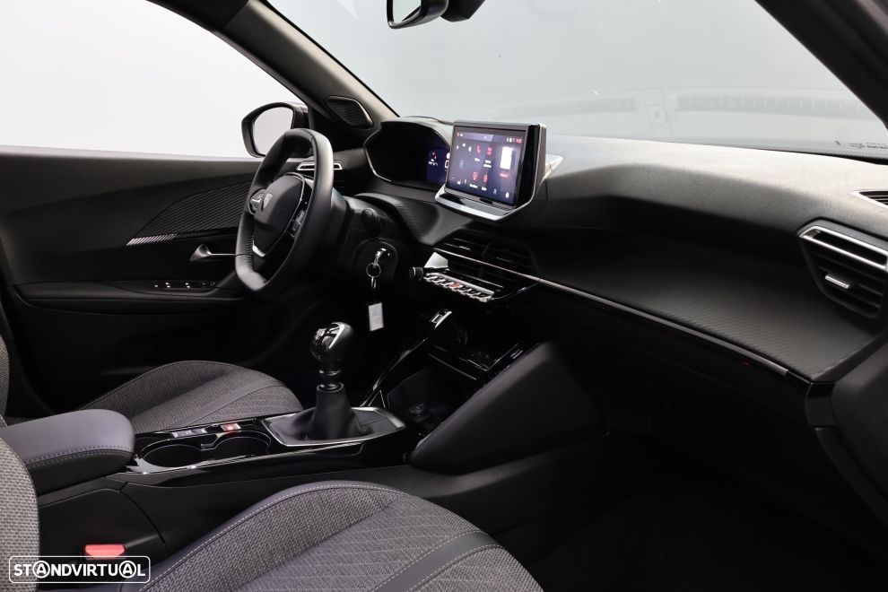 Peugeot 2008 1.2 PureTech Allure - 18
