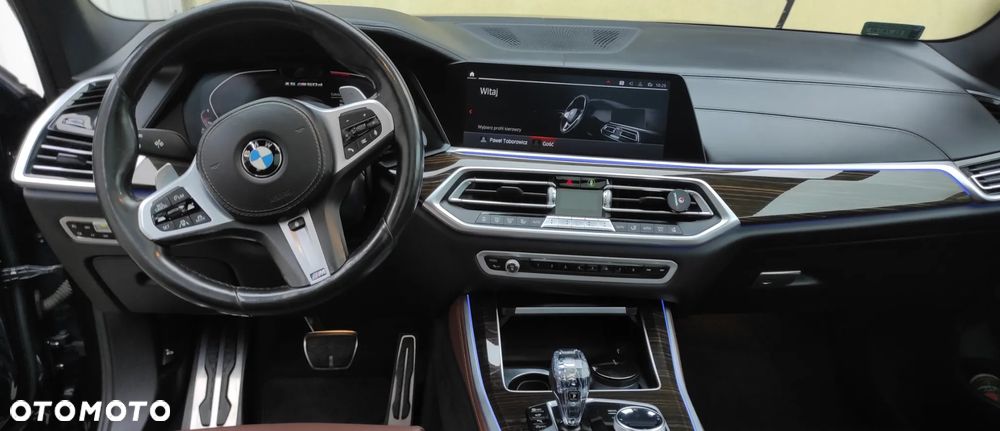 BMW X5 M M50d - 9