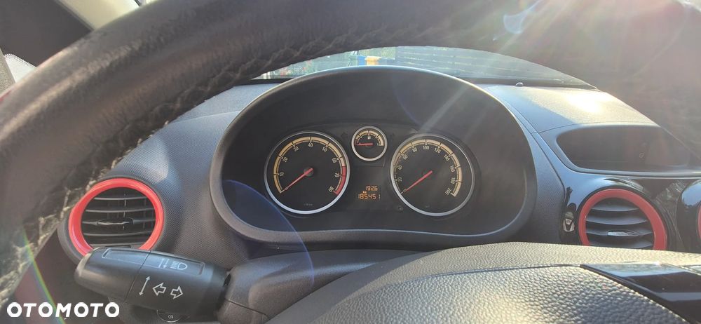 Opel Corsa 2011 photo 5