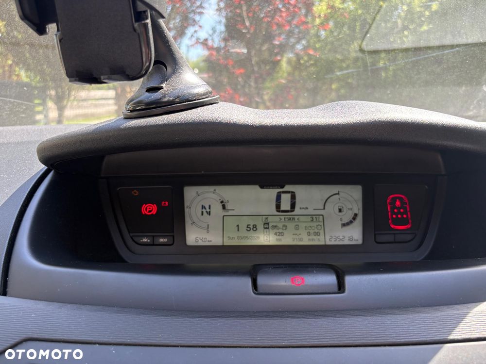 Citroën C4 Picasso - 13