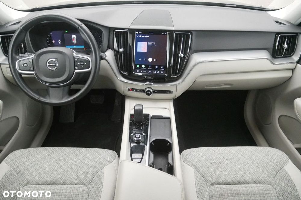 Volvo XC 60 B5 B AWD Core - 8