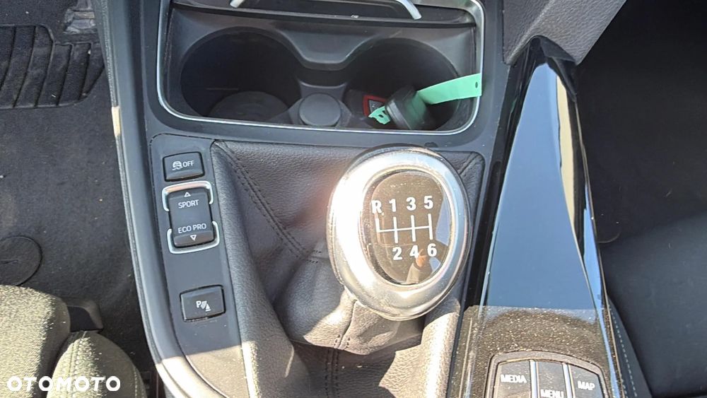 BMW Seria 3 318d Edition Luxury Line Purity - 17