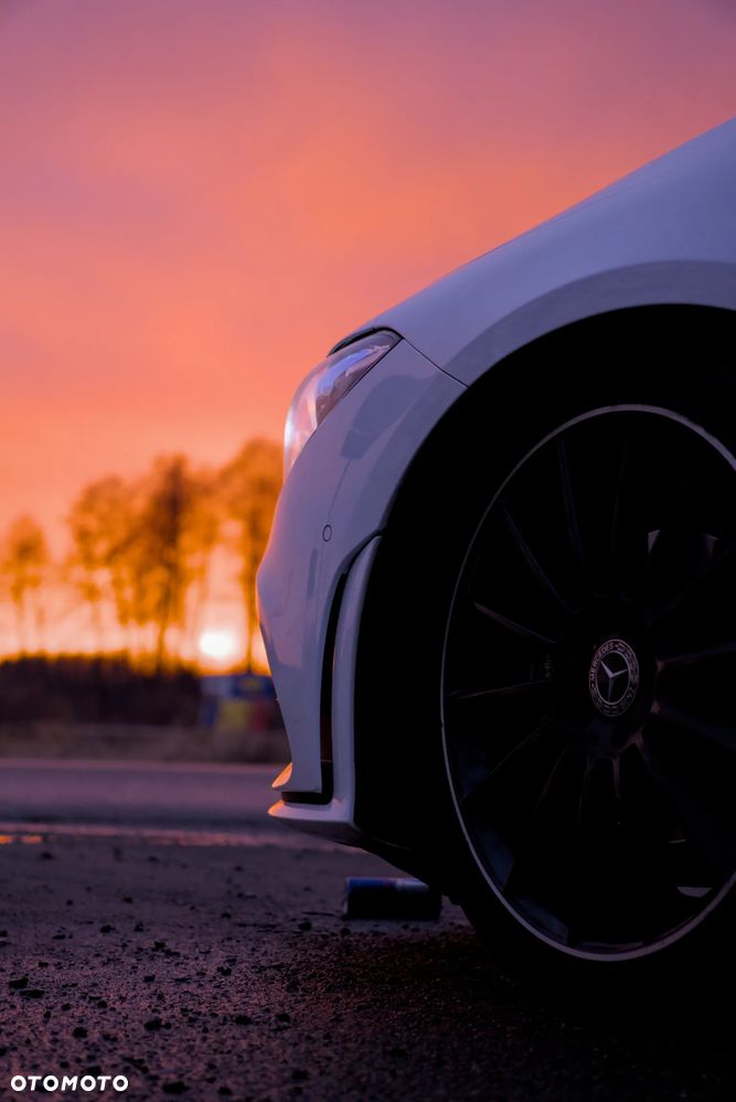 Mercedes-Benz CLA 180 AMG Line - 28