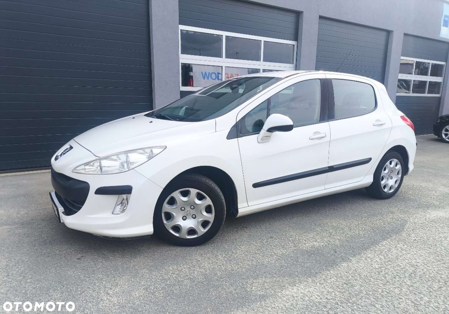 Peugeot 308 - 10