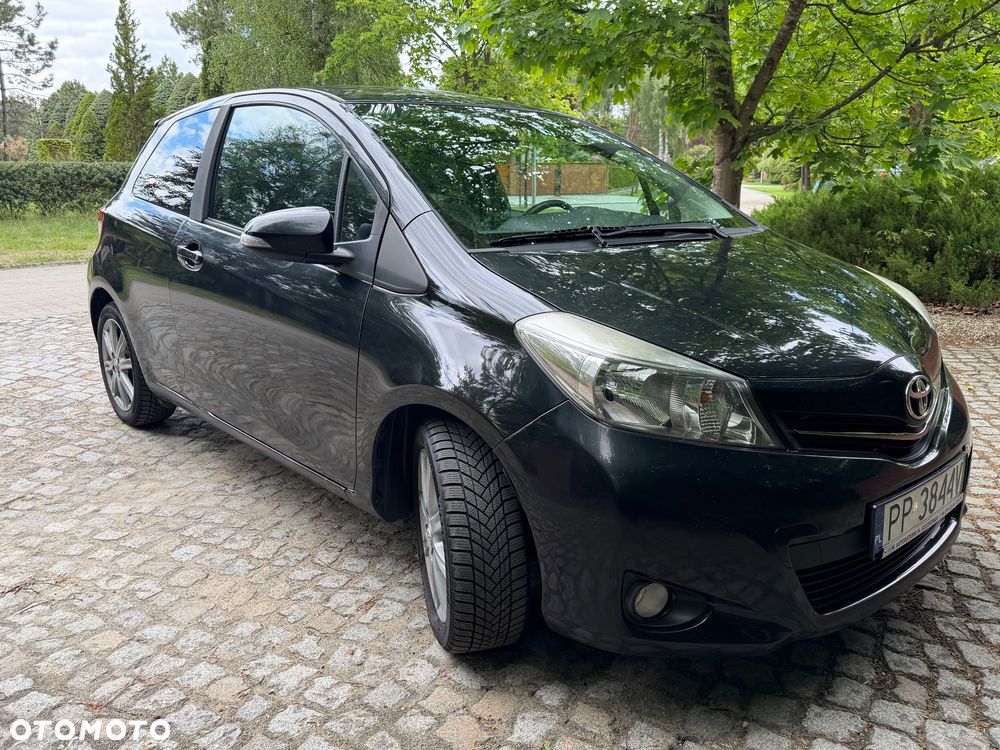 Toyota Yaris 1.4 D-4D Premium - 5