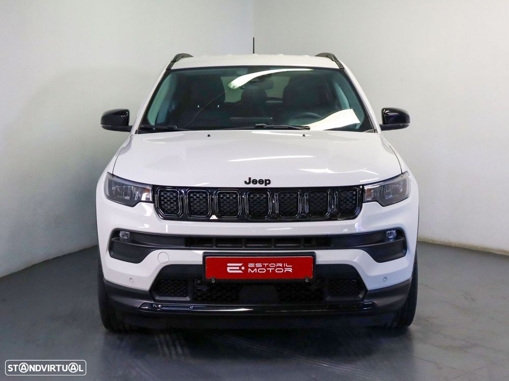 Jeep Compass 1.3 T Night Eagle - 3